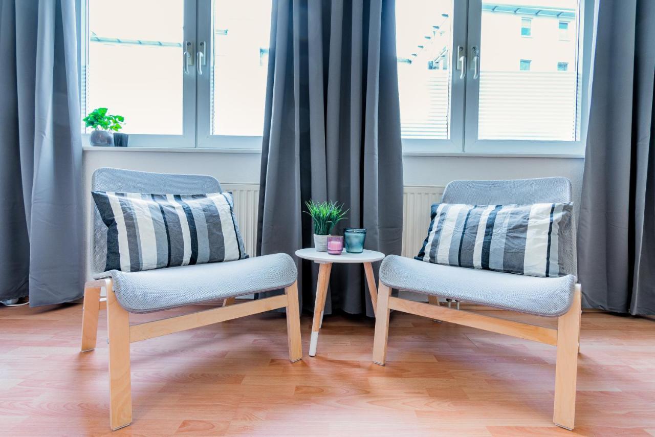 Helles Apartment In Top-Lage Mit Parkplatz Magdeburg Eksteriør billede